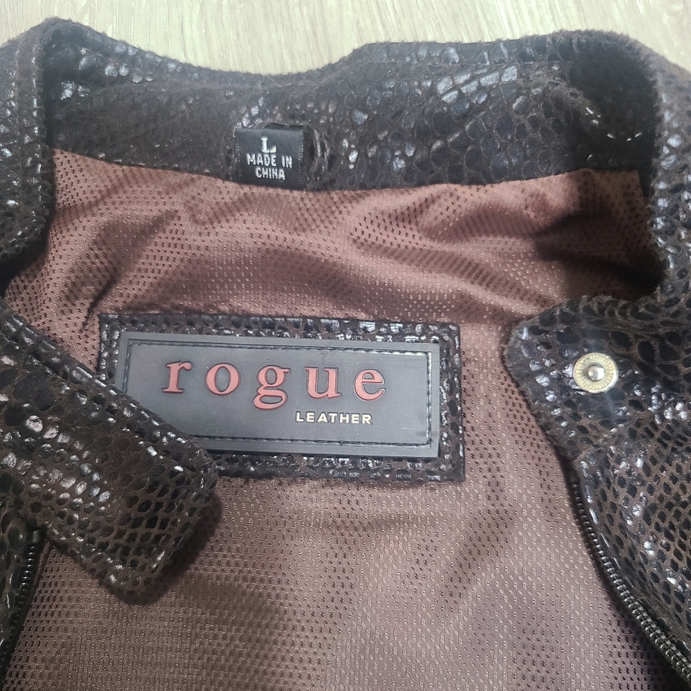 Rogue leather - Picture 9 of 10